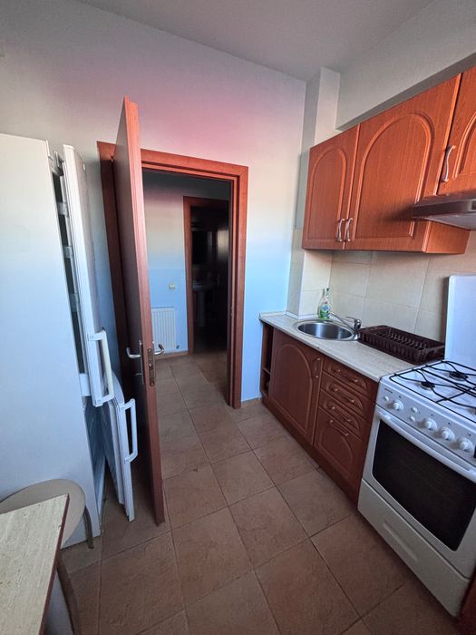 Închiriere apartament, o cameră