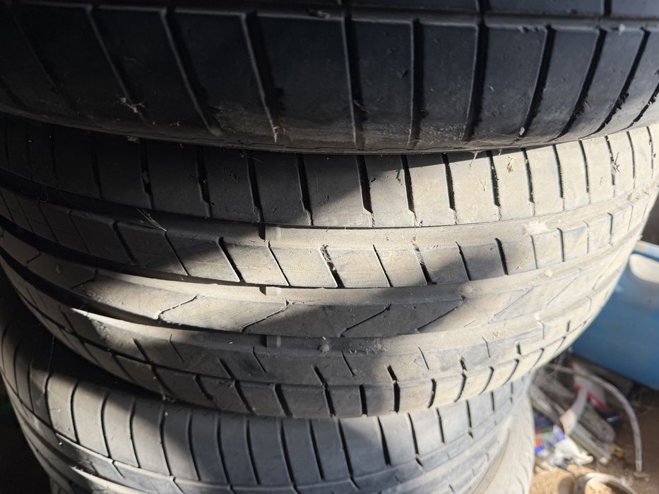 Машина шиналары сатылады размері 245/55/19