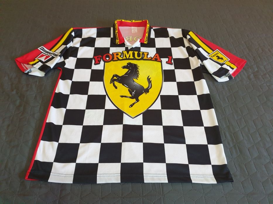 Tricou de barbati  -  80 lei.