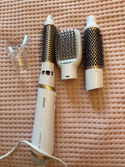 Philips Уред за оформяне на коса с въздух EssentialCare Ionic ел четка