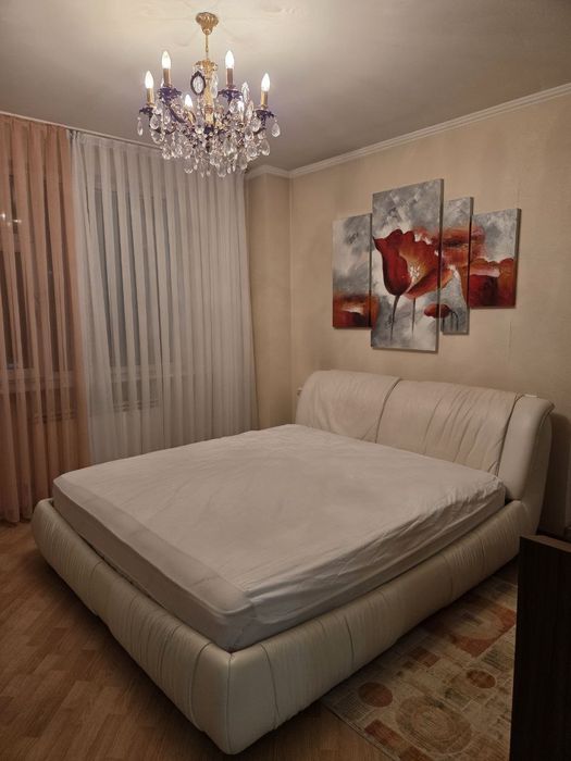 Кровать двухспальная