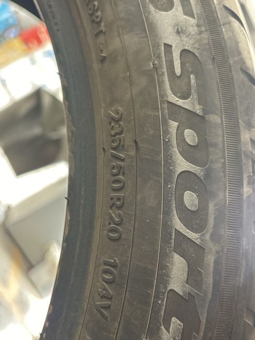 Шина Toyo 235/50R20