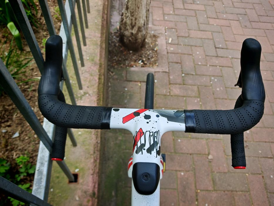 Bicicleta cursiera carbon Wilier Unico Filante SLR ediție limitata 200 bucăți mărime L /56Dura-ace 9200 Di2 12 V