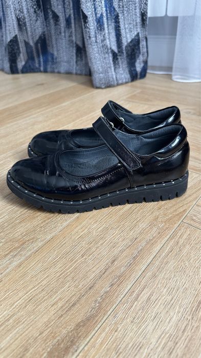 Туфли школьные 33 размер