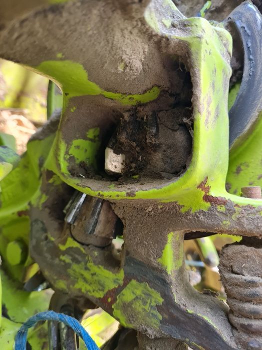 Продавам сламопреса