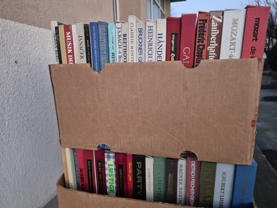 Vând Lot Discuri Vinil colectie 150lp in stare buna cu muzica clasică