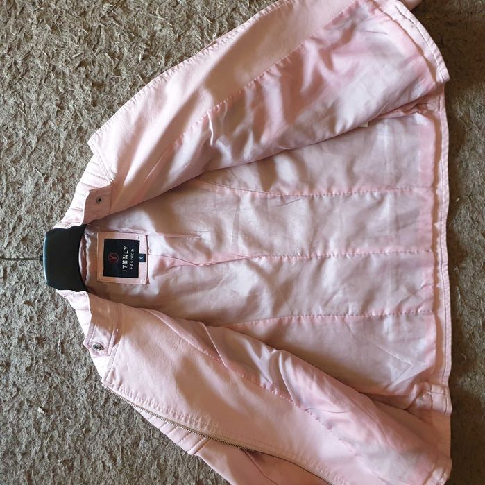 Кожено яке за момиче