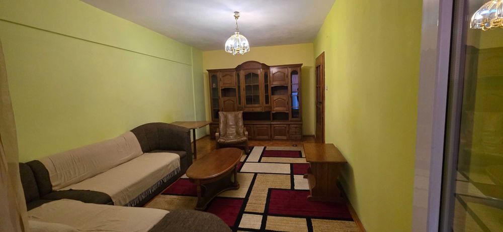 Proprietar-Apartament 3 camere (inchiriere)-linga f-ca de bere