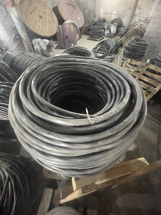 Узкабел /Про саб Аввг нг 4*240 Алумин Пвх изоляся  Високаволтнь кабел