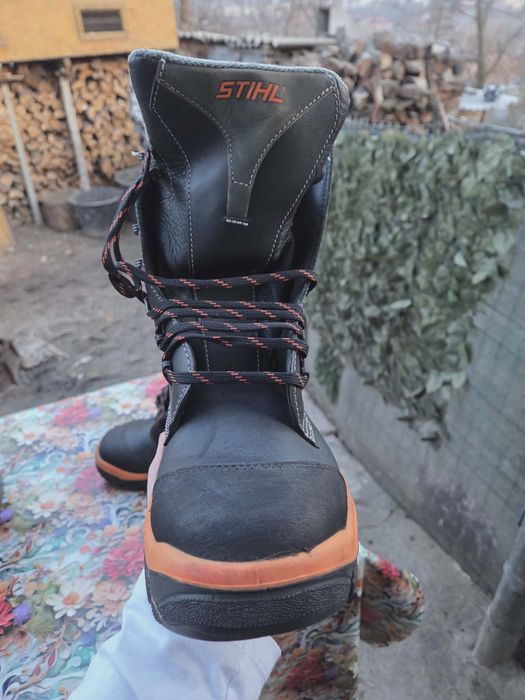 Papuci Gore Tex 44