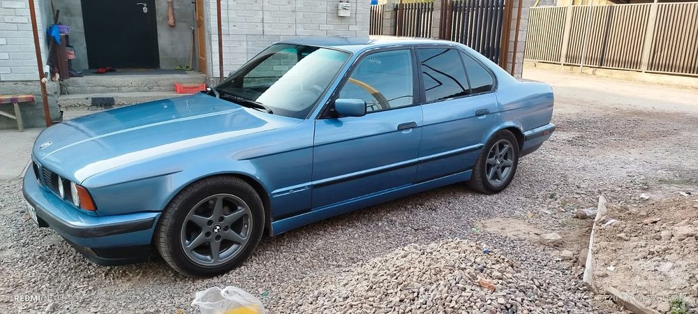 Продам летние шины с диском