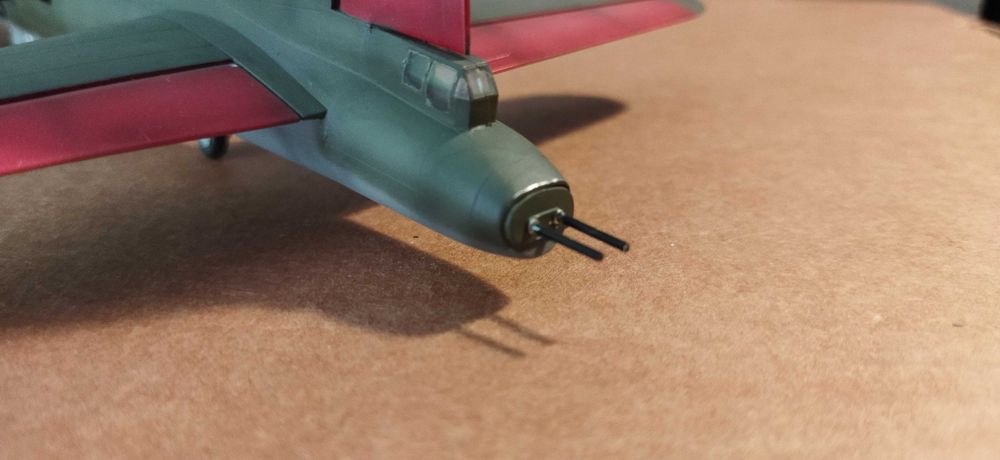 модель самолёта B-17F Flying Fortress 1/72 Academy