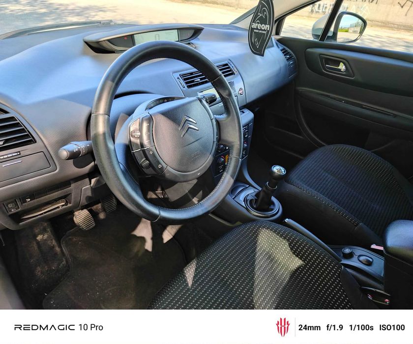 Citroen C4 1.4 бензин