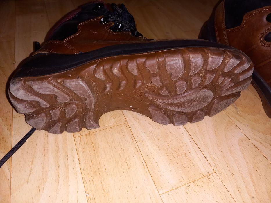 Мъжки и женски обувки - Туристически  , Всекидневни , Гуменка