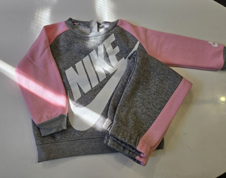 Бебешки плътен екип Nike