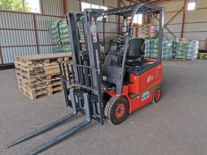 Погрузчик электрический г/п 1500 кг.