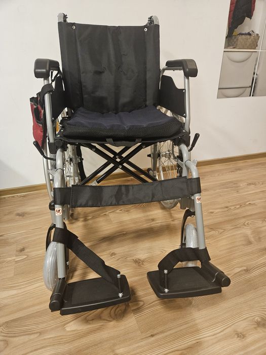 Scaun cu rotile Vita Care FORTE PLUS