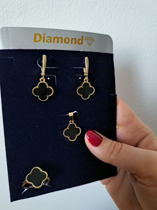 Комплекты под золото