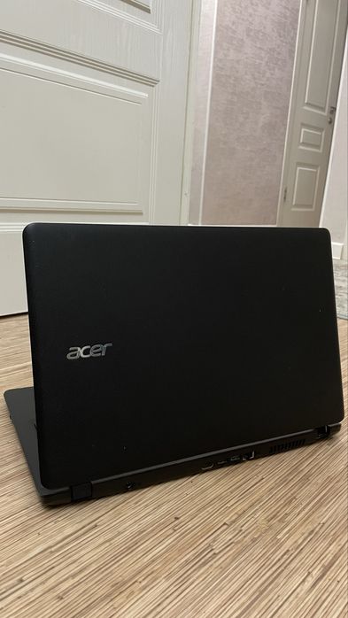 Acer Aspire ES1-533
