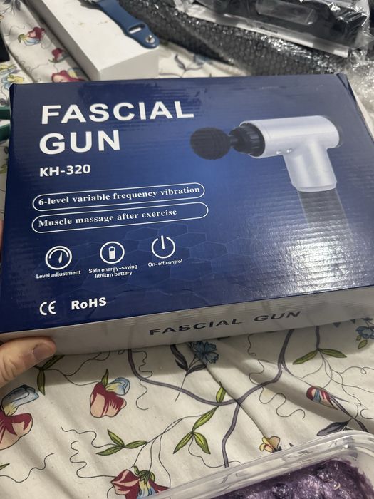 Pistol de masaj pentru recuperare