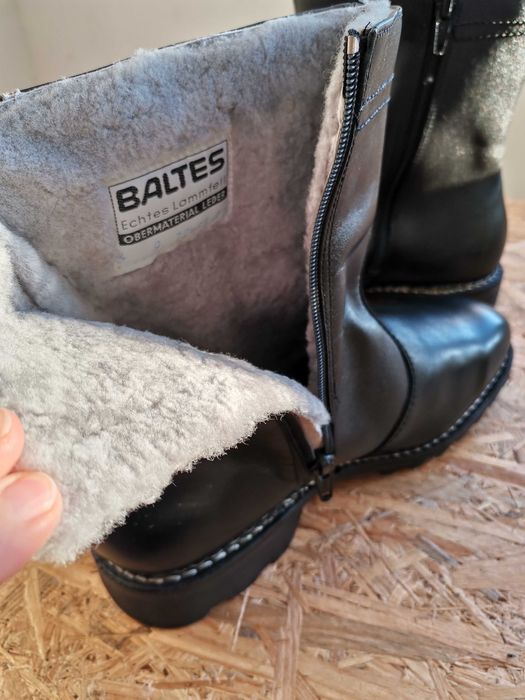 Bocanci tactici nr. 44 diverse modele