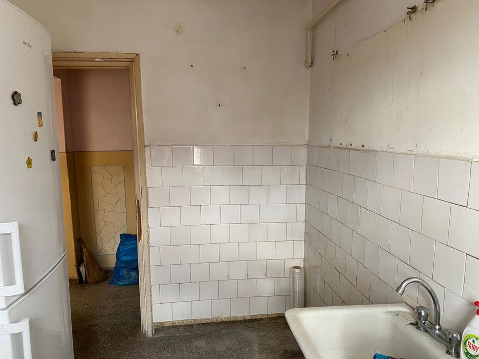 Vând Apartament 3 Camere – 62 mp – Str. Miron Costin, Bacău