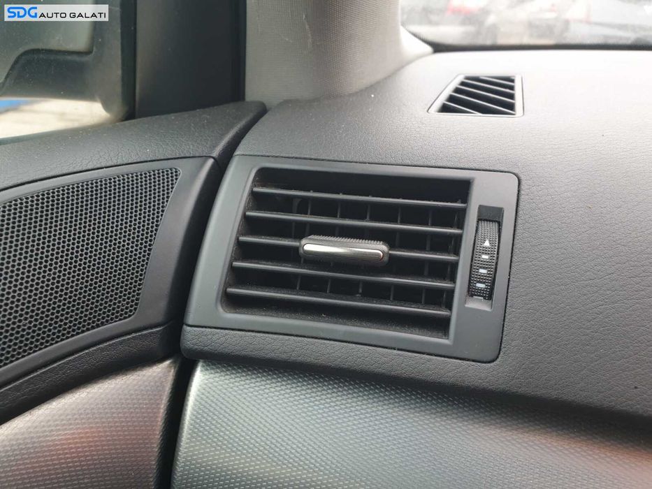 Gura Grila Aer Aerisire Ventilatie Bord Laterala Stanga Audi A4 B6 2001 - 2005 [C1989]