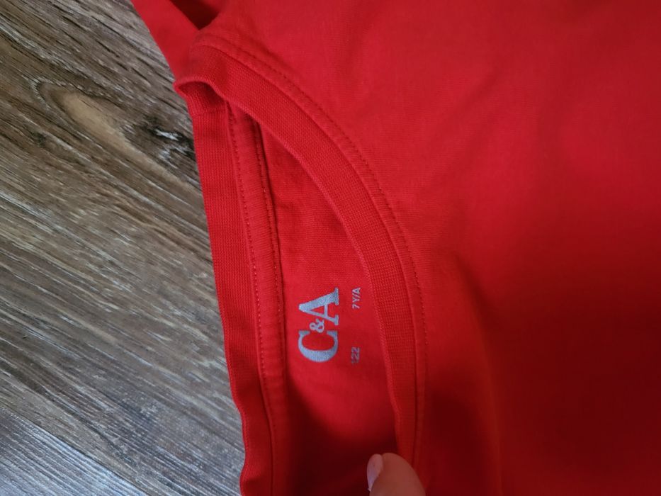 Lot bluze + tricouri polo mar 122 potrivite pt scoala