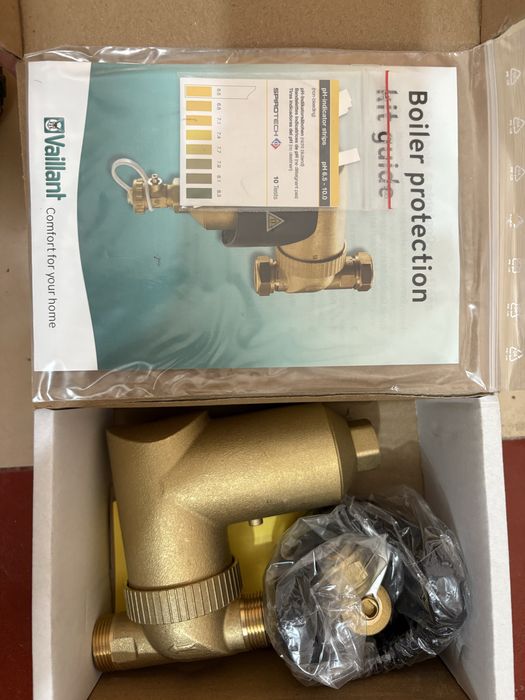 KIT Separator de impuritati si namol Vaillant 22mm