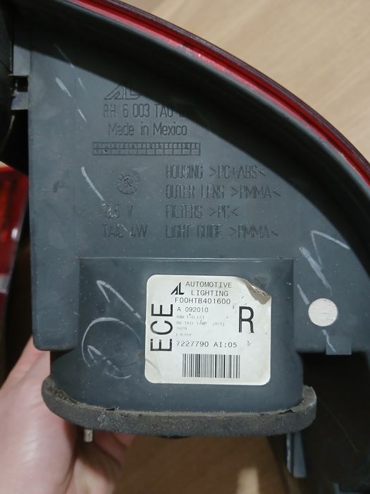 Stopuri lampa spate stanga/dreapta exterior LED BMW X5 E70 intre 2010-