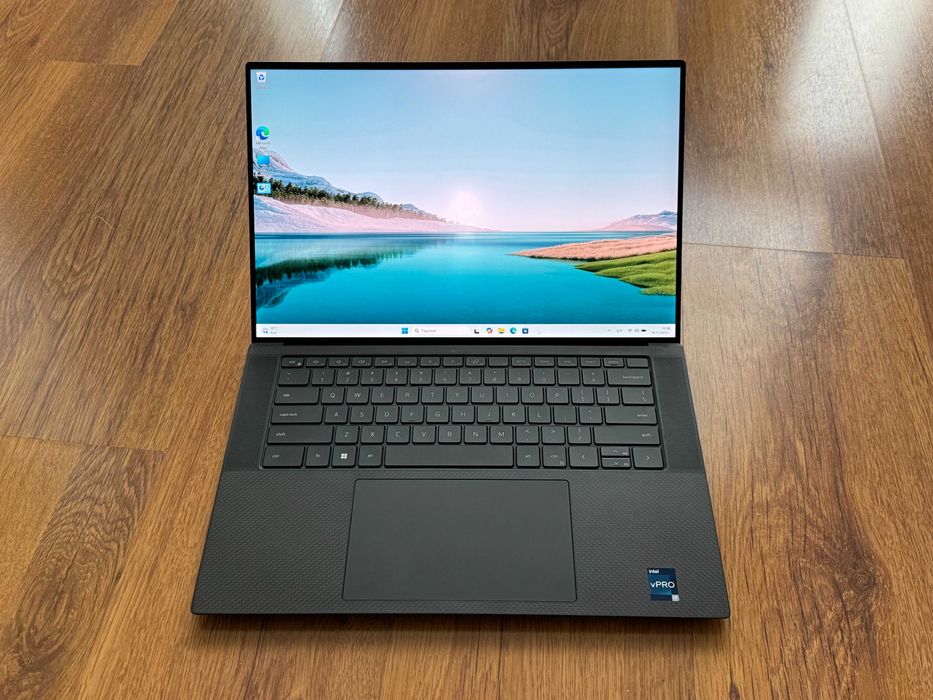 15.6' 4K i9-12900H DELL Precision 5570 32GB DDR5/512GB/RTX A2000 8GB