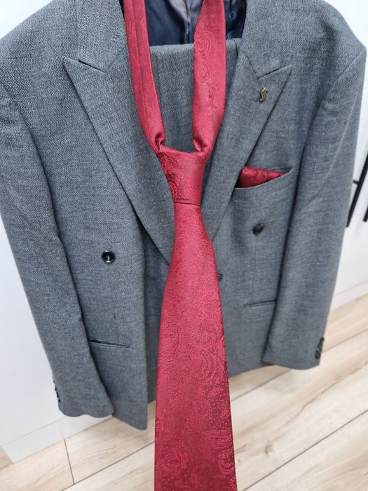 Продам мужской костюм