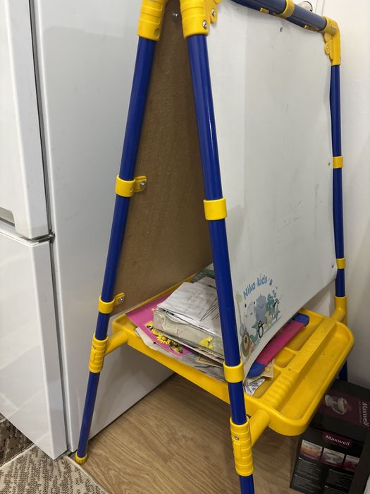 Продаю доску с мелками