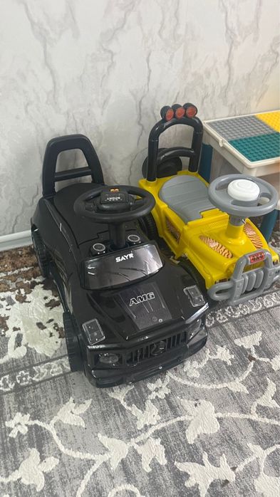 Продам детские машинки