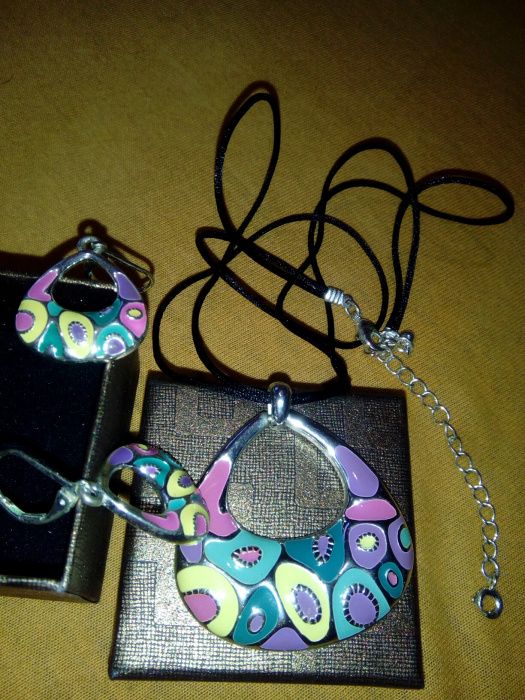 Бижута AVON, Нови