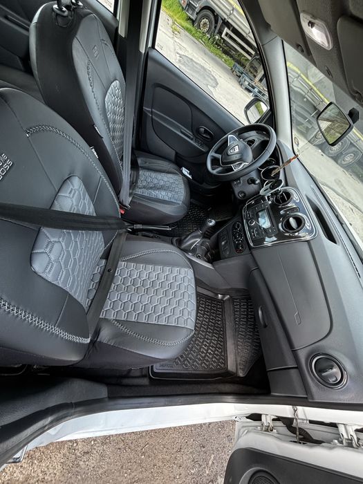 Vand/Schimb -> Dacia logan 2020.10