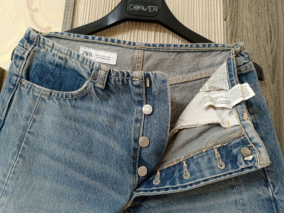 Zara. Женские джинсы