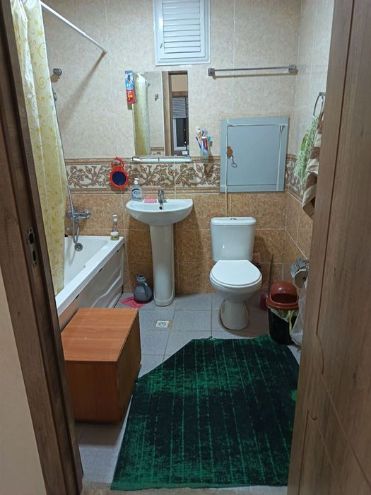 Kvartiran oilaga ,studentlar 3 kishi dan kam bo'lsa bezota qilmasin