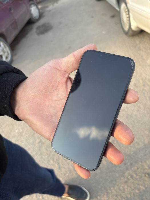 Iphone 13 128g в хорошом состаяний