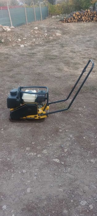 Placă compactoare Honda