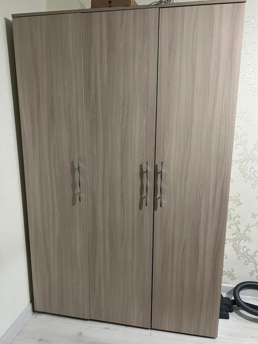 Продам шкаф 55000