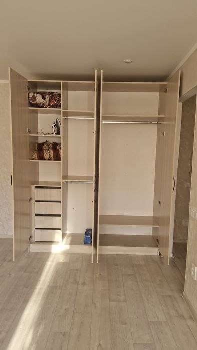 Продам шкав 4х дверный