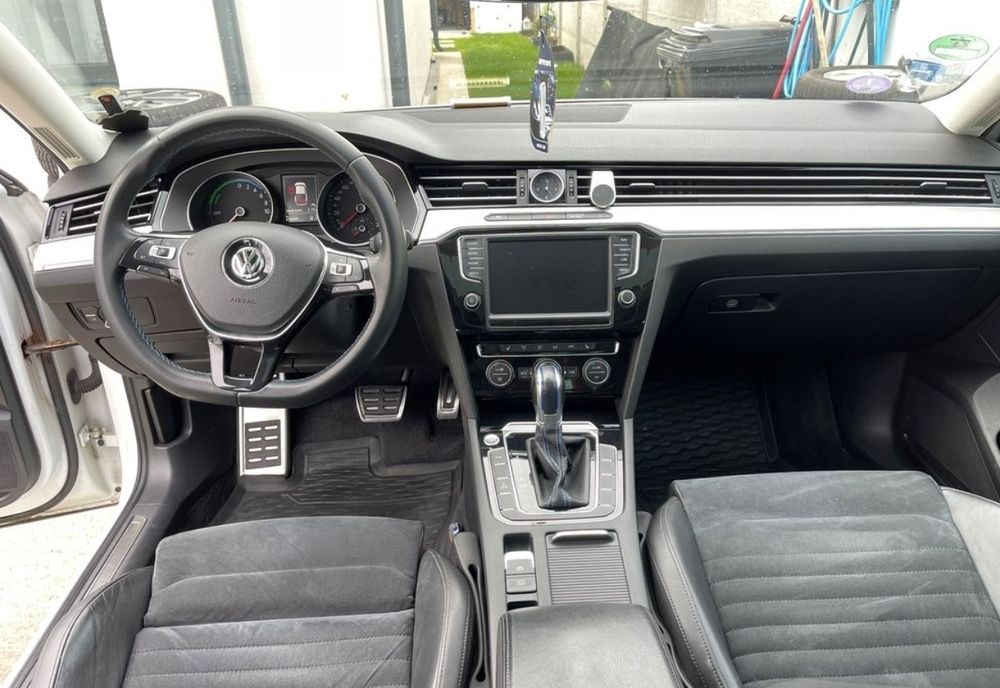 Volkswagen Passat Hibrid plug in