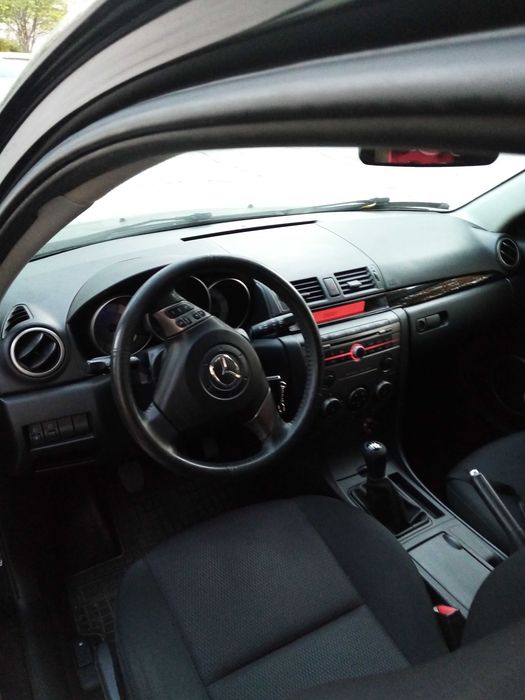 Mazda 3 1.6 tdi 2007 & opel astra 1.3 cdti 2006