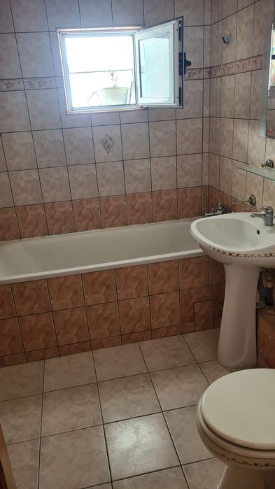 Închiriez Apartament 3 camere