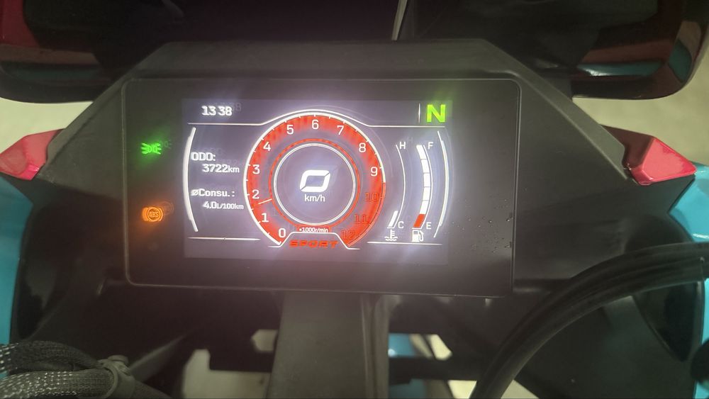 CF Moto 300SR ABS stare foarte buna