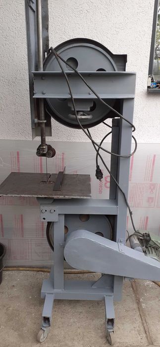 Banzic vertical 30 cm inaltime taiere, perf stare functionare, prov Germania