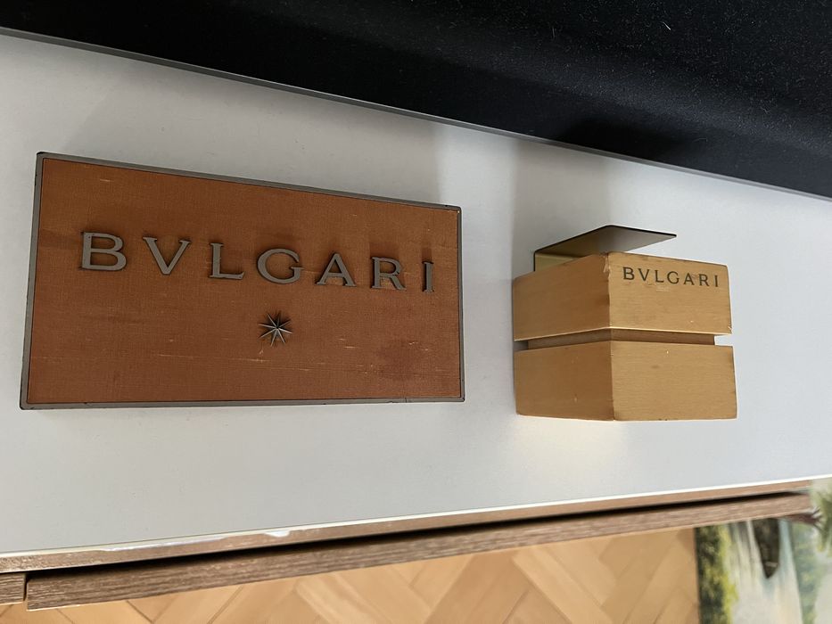 Bvlgari рекламна табела