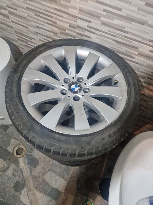 Genți BMW pe 18 cu cauciucuri incluse 245 -40 -R18