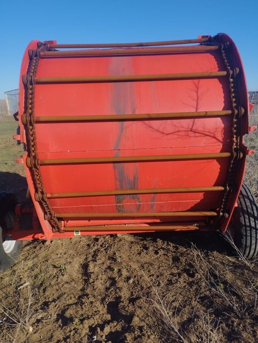 Продам пресс рулонный